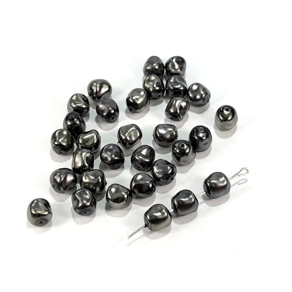 Czech Small Potato Shaped Glass Pearls Black Hematite Pearl 9x8mm 30pcs CL1020