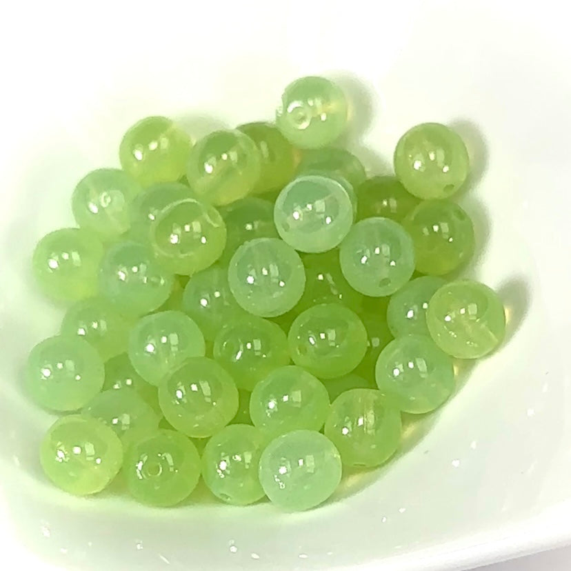 Czech Pressed Druk Round Smooth Glass Beads 8mm Light Green 50 pieces CL799