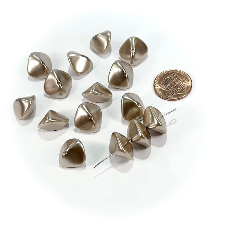 Czech Fancy Center Drilled Glass Pearls Beige Mink Pearl 9x14mm 15pcs CL990