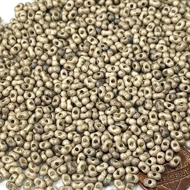 Farfalle Rocailles size 2x4mm Beige Preciosa Ornela Traditional Czech Glass Beads 30grams CS037