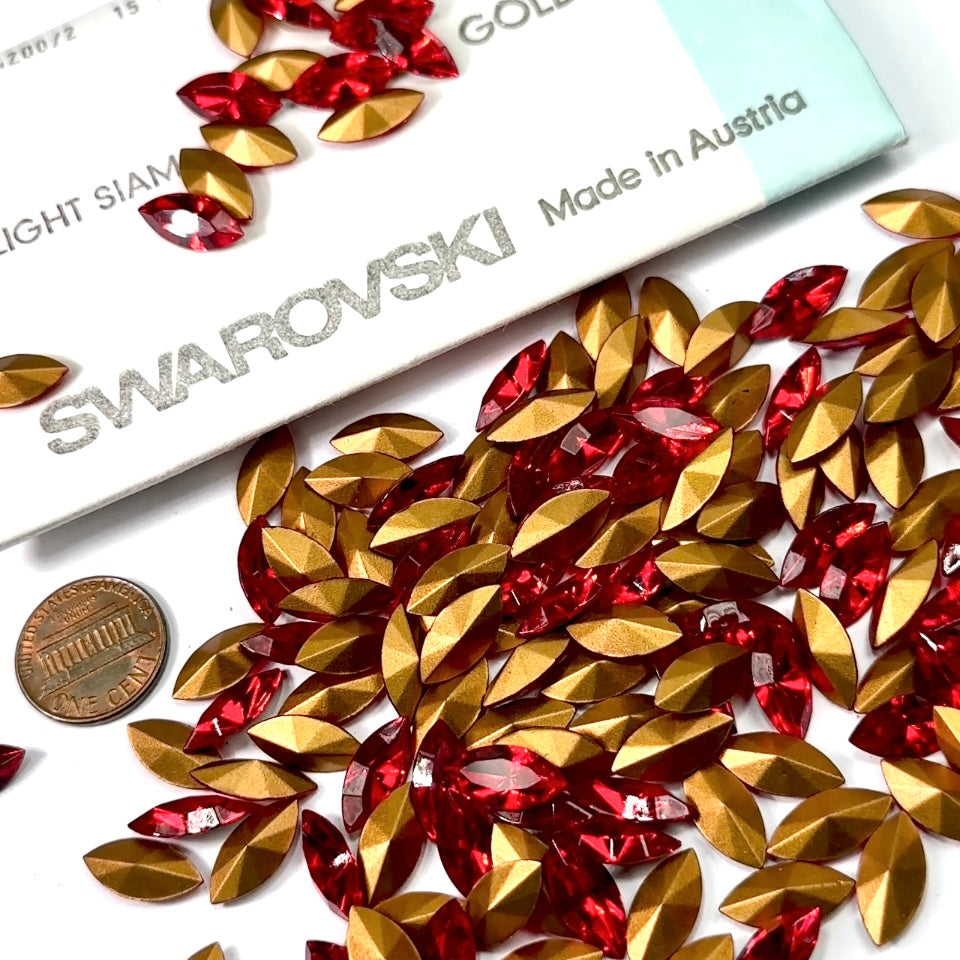 Swarovski Art.# 4200/2 TTC - Light Siam red Gold Foiled Table Cut Navette Pointed Back Stones in size 15x7mm 144pcs SW077