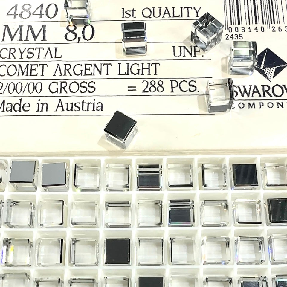 Swarovski Art.# 4840 - Crystal CAL Cube Fancy Stones 12pcs size 8mm SW134