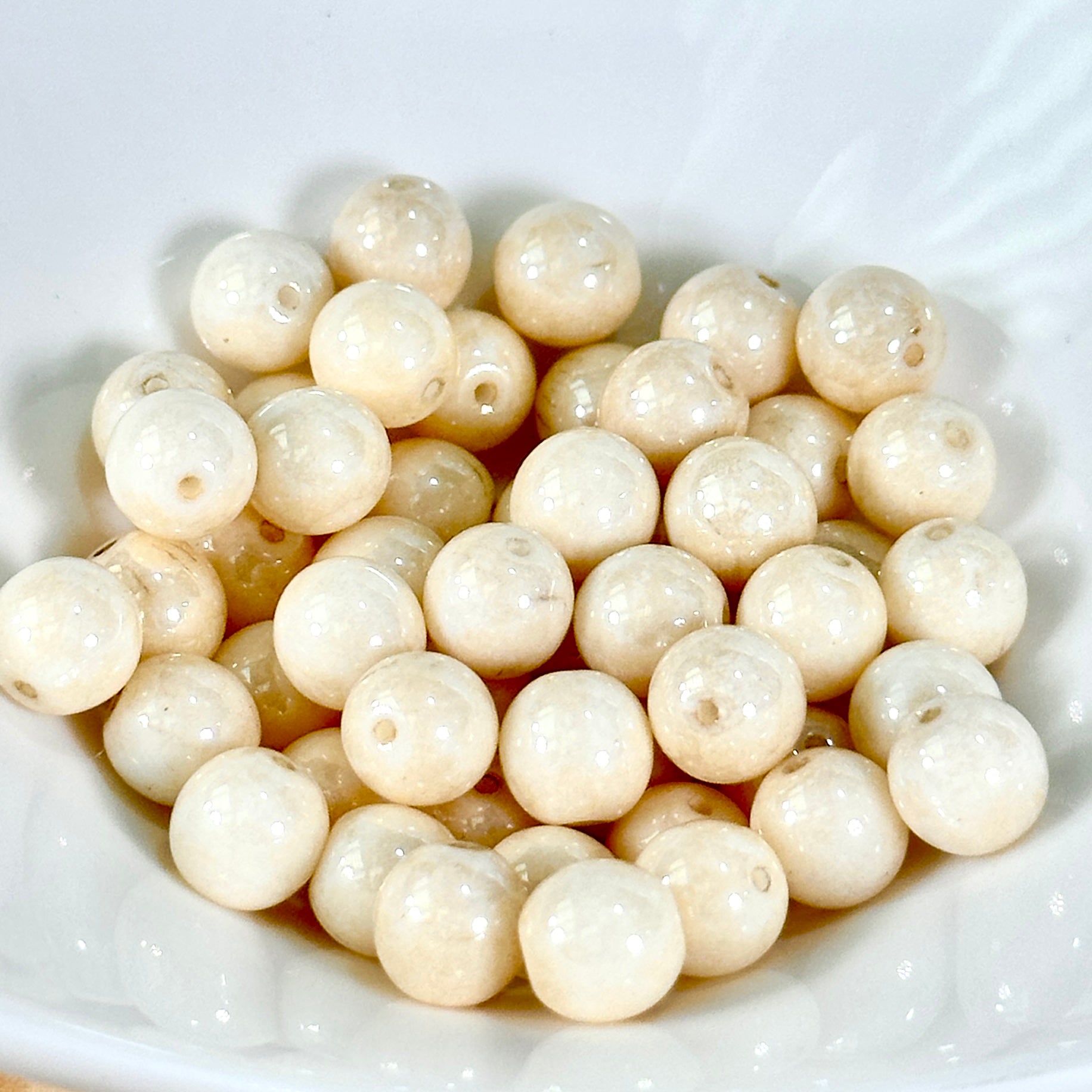 Czech Pressed Druk Round Smooth Glass Beads ChalkWhite Light Beige Luster 8mm 50pcs CL1196