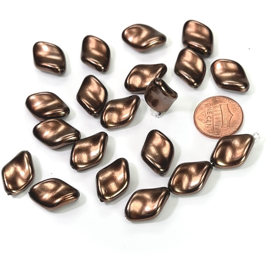 Czech Fancy Twisted Glass Pearls 19x12mm Brown color 20 pieces CL167