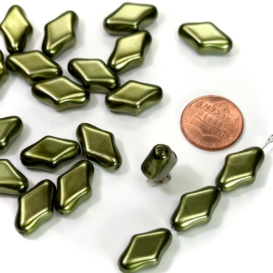 Czech Fancy Rhombus Glass Pearls 18x11mm Green color 20 pieces CL179