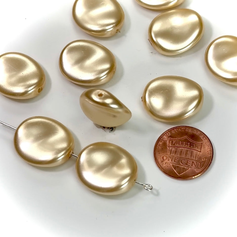 Czech Fancy Oval Potato Chip Glass Pearls 20x17mm Cream Ivory Pearl color 10 pieces CL203