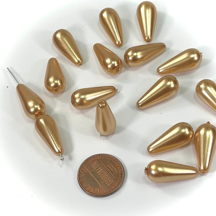 Czech Fancy Long Pear Shape Glass Pearls 20x9mm Gold 16 pieces CL587
