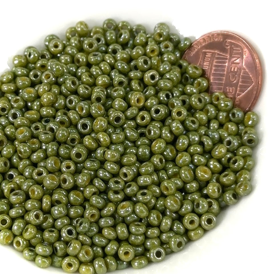 Rocailles size 8/0 3mm Olivine Green Preciosa Ornela Traditional Czech Glass Seed Beads 30grams 1 oz CS034