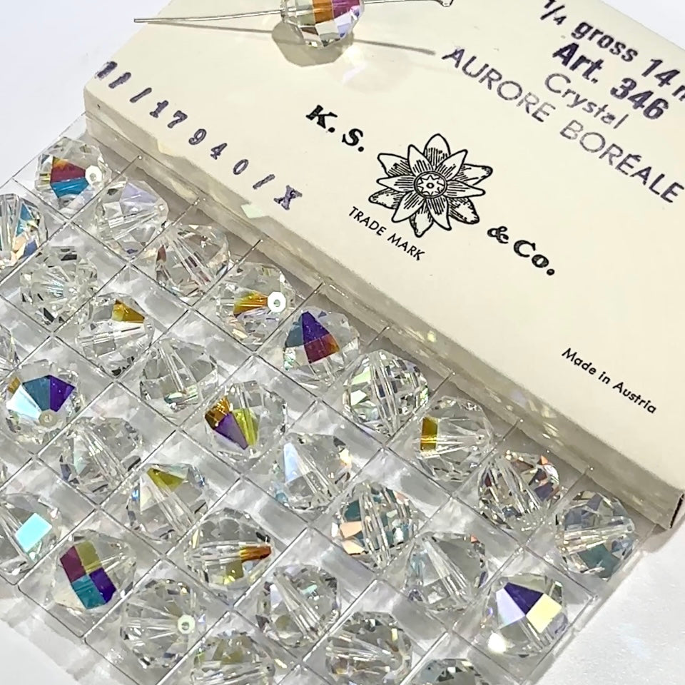 Swarovski Art.# 346-5004 - 14mm Crystal AB 36pcs Vintage Geometric Crystal Beads with Rectangular Facets G05