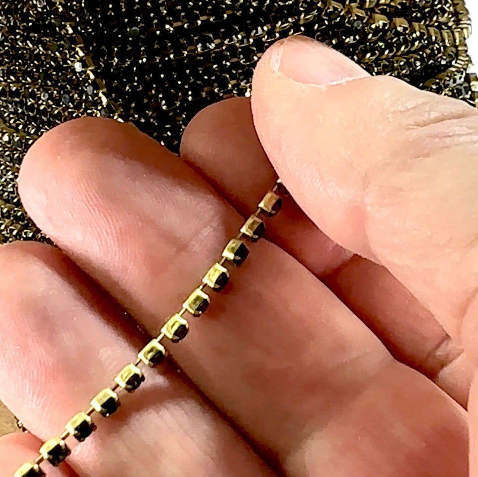 3 feet Swarovski Rhinestone Chain pp18 Deep Turmaline Raw Brass G12