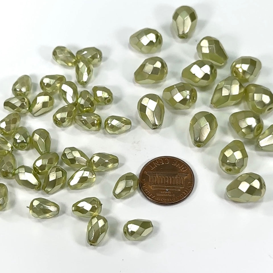 Light Green Faceted Pearl Czech Fire Polished Pear Shaped Faceted Glass Beads 10x7mm 13x10mm