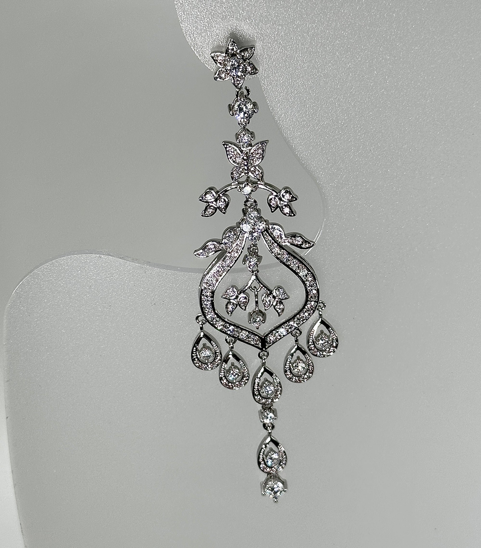 Joan Rivers Classics Large Dangle CZ Crystals Silver Plated Earrings MINT J336