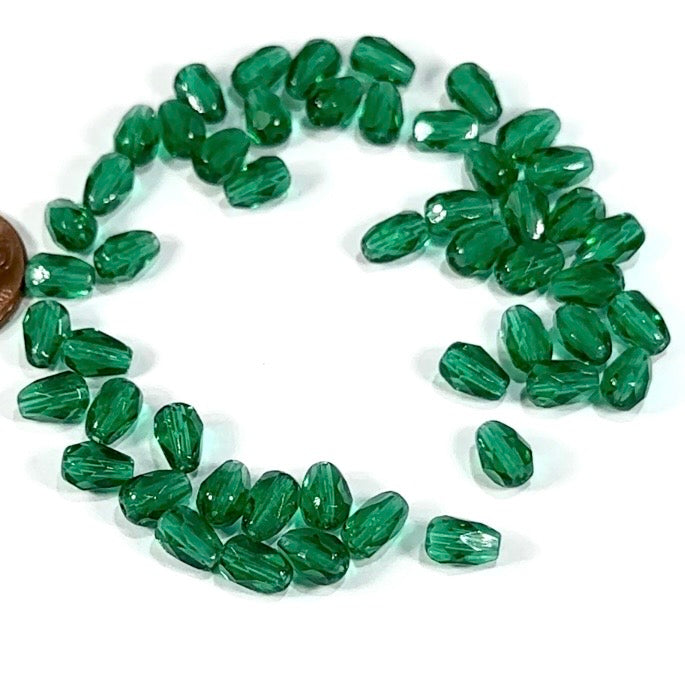 Czech Glass Pear Shaped Fire Polished Beads 7x5mm Emerald green Tear Drops, 50 pieces, J552P