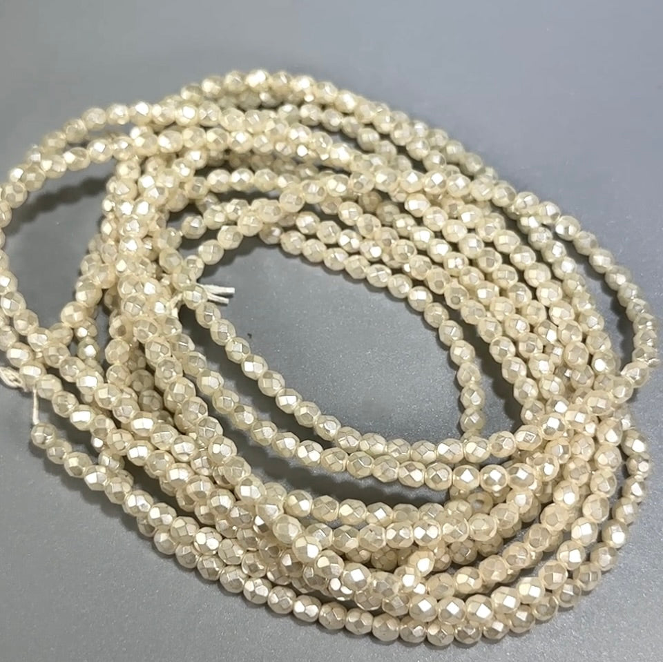 White Silk Carmen Pearl Czech Fire Polished Round Faceted Glass Beads 4mm 120pcs J591