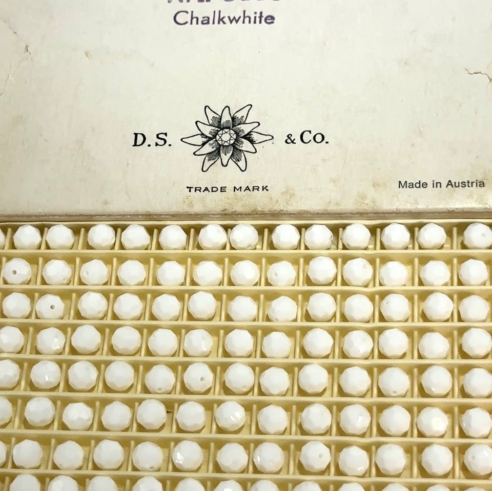 Swarovski Art.# 5000 - 6mm ChalkWhite Round Crystal Beads 24pcs SW288