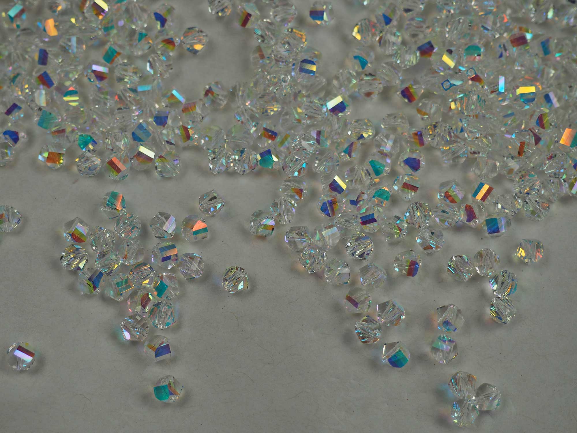 Swarovski Art.# 5020 - 4mm Crystal AB Helix Crystal Beads 36 pcs SW148
