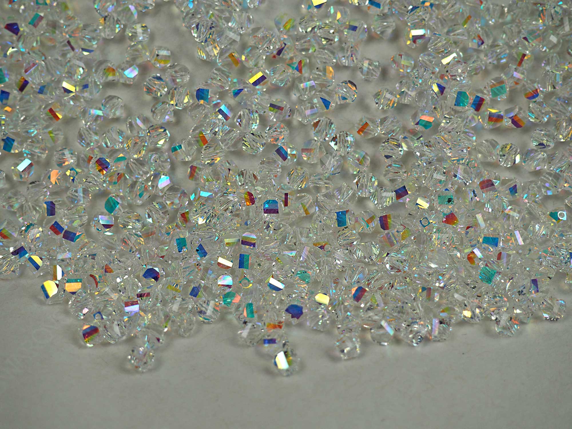 Swarovski Art.# 5020 - 4mm Crystal AB Helix Crystal Beads 36 pcs SW148