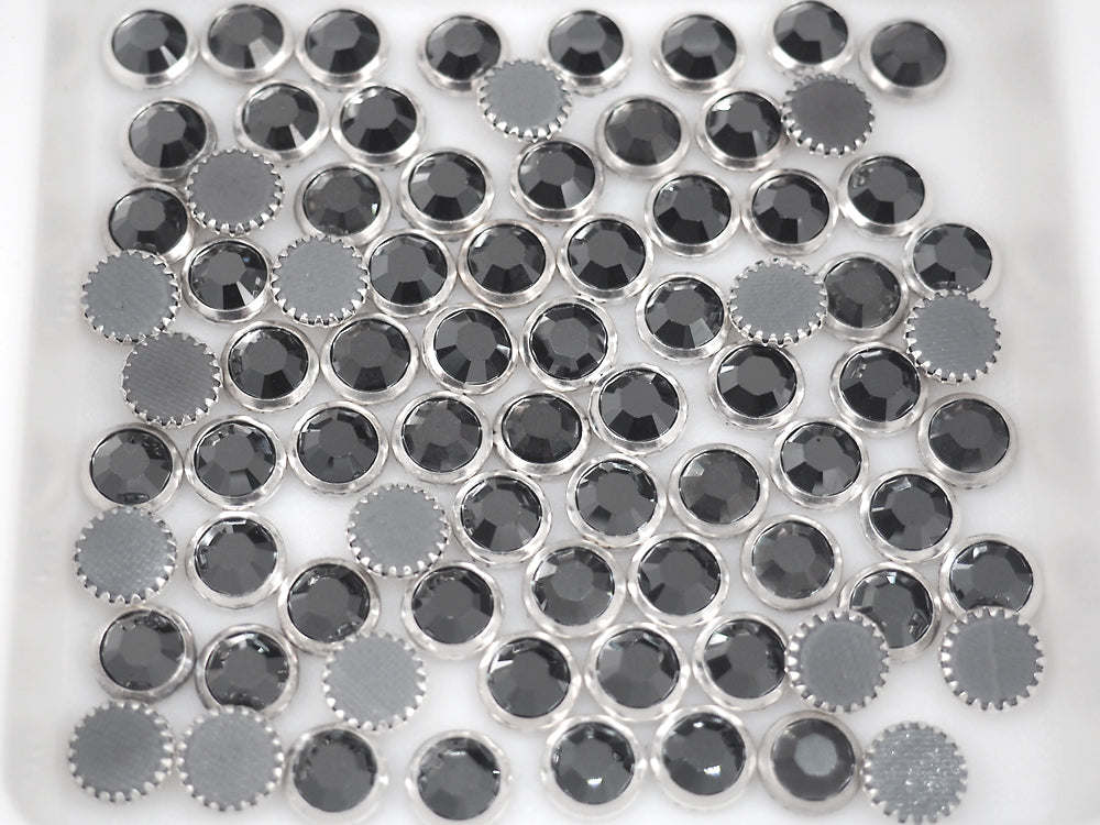 Swarovski Art.# 2029HF - Jet Hematite coated, Silver Rimmed HotFix Rhinestone Flatbacks, 7mm 34ss ss34