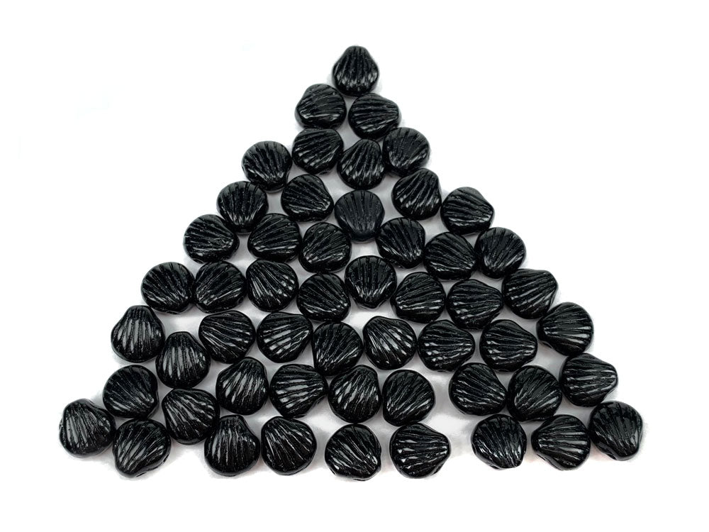 'Czech Glass Druk 2-hole Shell Beads 8x8mm Jet black, 51 pieces, pressed, P334