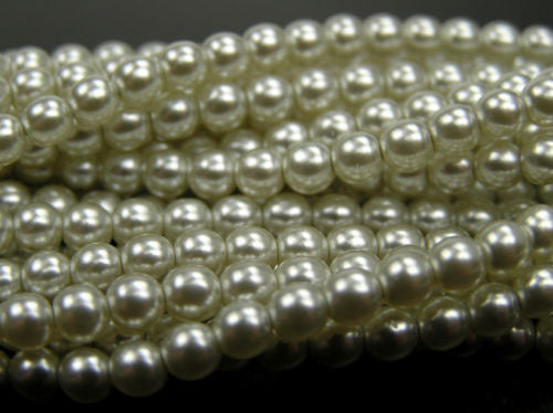 600 Czech Superior Quality Round Glass Pearls 4mm Viridian Lt. Green pearl