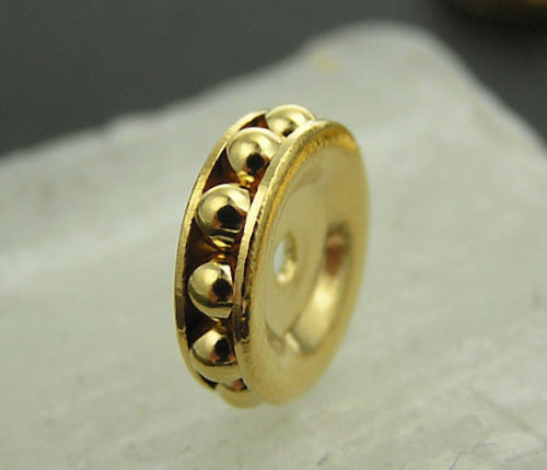 16 Vintage Czechoslovakian metallic rondelles in size 8mm, Gold on Gold plated, UNIQUE spacers