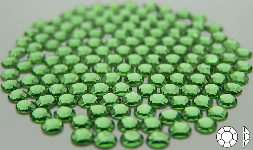 Peridot Preciosa 8-faceted Chaton Roses Article 438-11-110 (8-ft Rhinestone Flatbacks) Genuine Czech Crystals, green