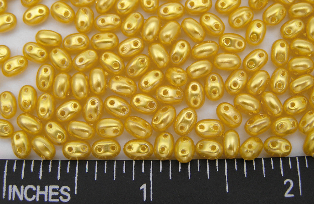 600 Czech 2-hole Duet (Duo/Twin) Glass Seed Beads 2.5x5mm Yellow Gold Pearl