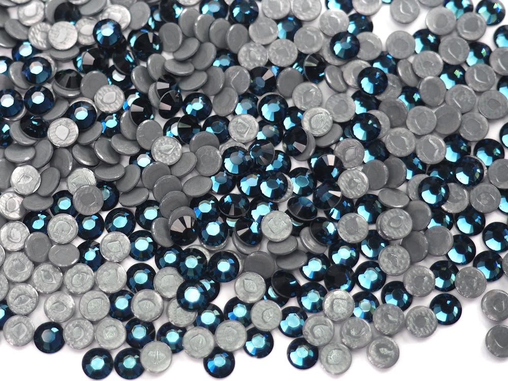 Swarovski Art.# 2028/HOTFIX Flatbacks, Montana Iron-on
