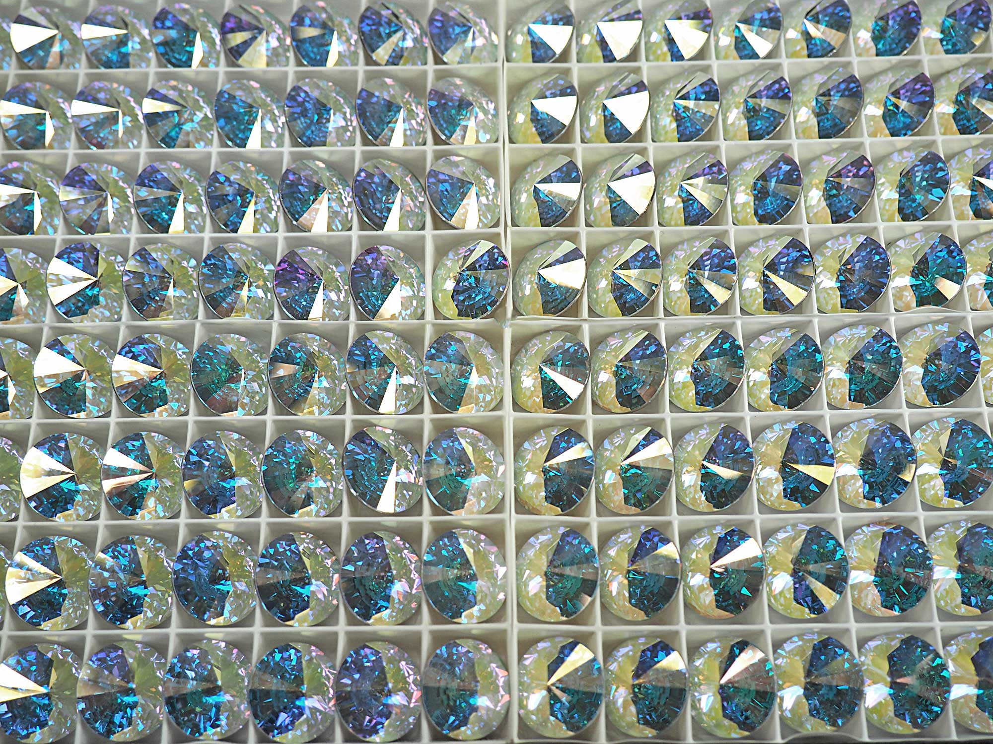 Swarovski Art.# 1122 - 16mm Crystal AB coated Swarovski Elements Round Rivoli Rhinestones