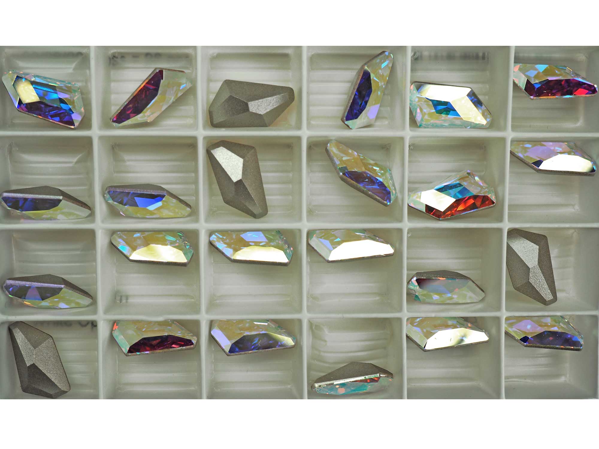 Swarovski Art.# 4767 - De-Art Fancy Stone in 18x10mm Crystal AB coated, 4 pcs