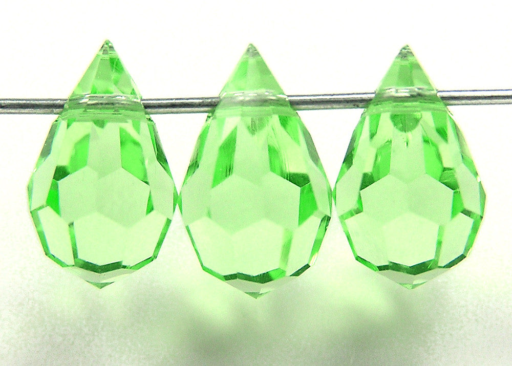 czech-mc-pendants-drop-Chrysolite