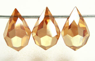 czech-mc-pendants-drop-Crystal-Celsianite-Half
