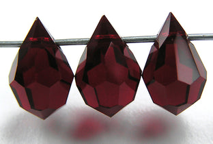 czech-mc-pendants-drop-Garnet