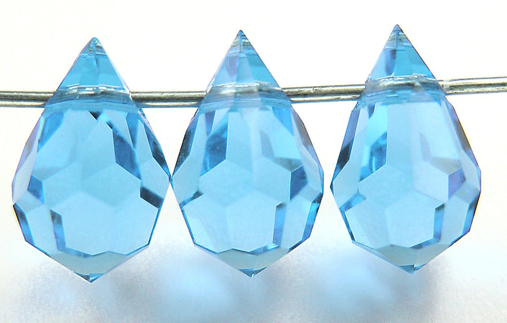 czech-mc-pendants-drop-Light-Sapphire