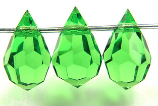 czech-mc-pendants-drop-Peridot