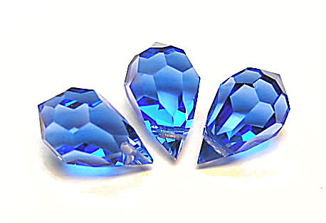 czech-mc-pendants-drop-Sapphire