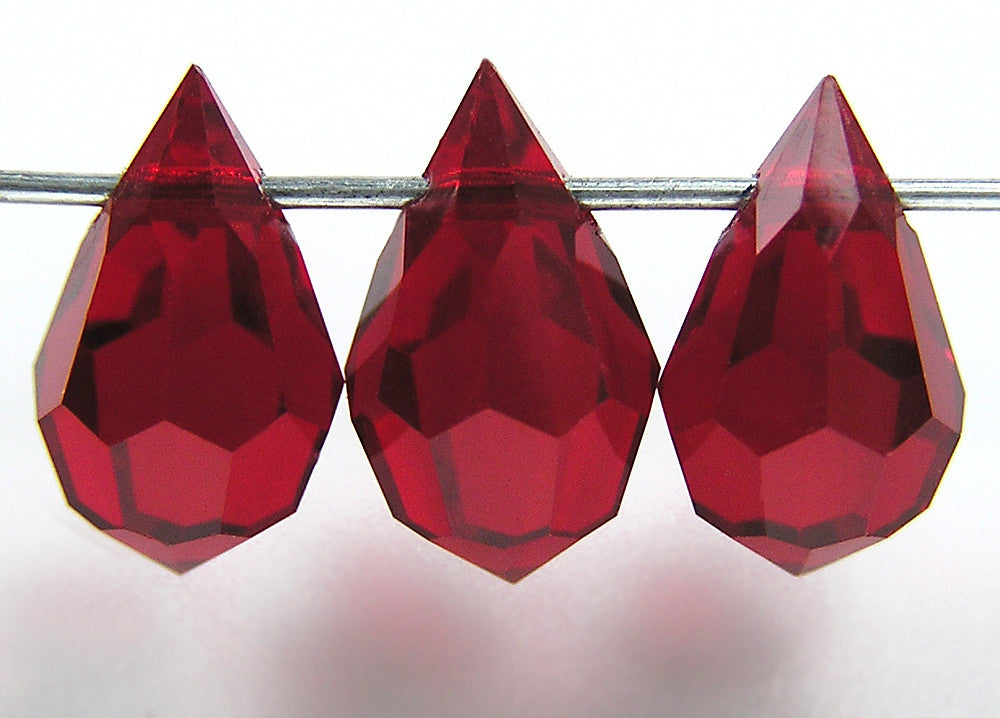 czech-mc-pendants-drop-Siam