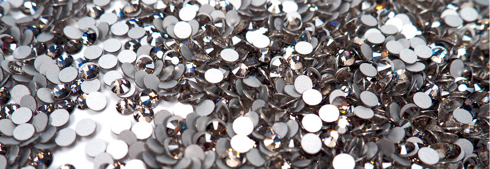 Crystal Velvet Preciosa Viva Chaton Roses Article 438-11-612 (Viva12 Rhinestone Flatbacks) Genuine Czech Crystals clear coated with grey velvet ss12 ss16 ss20