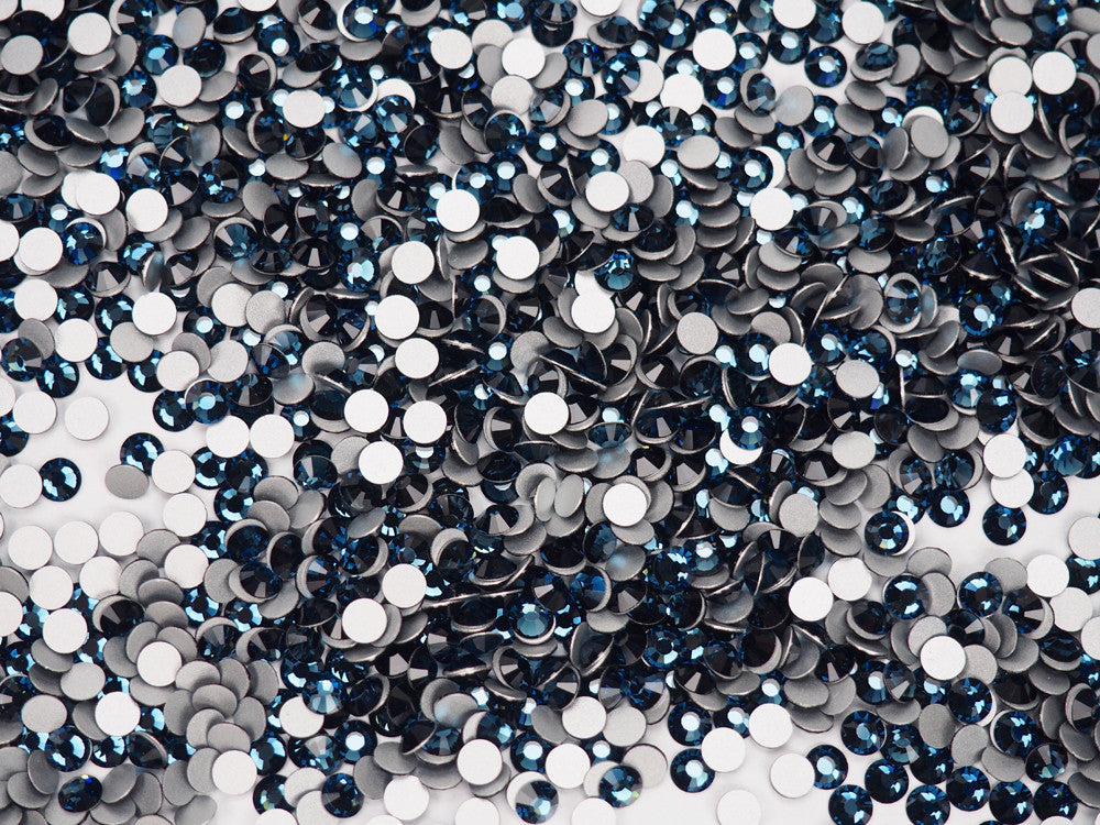Montana, Preciosa VIVA or MAXIMA Chaton Roses (Rhinestone Flatbacks), Genuine Czech Crystals, dark silvery blue